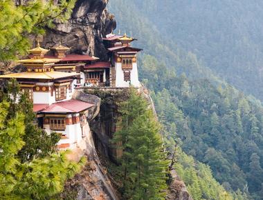 Tiger’s Nest in Bhutan-A Trek to the Iconic Cliffside Monastery