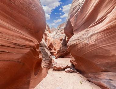 Furniture Draw Slot Canyon - Arizona’s Best-Kept Hiking Secret