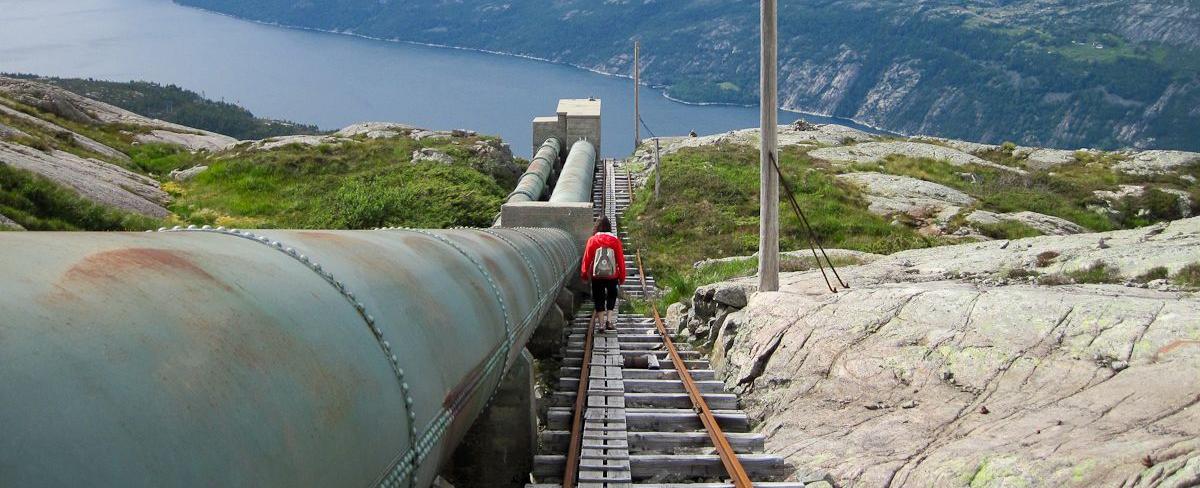 The Stairs of Death - How Many Have Dared—and Lost?