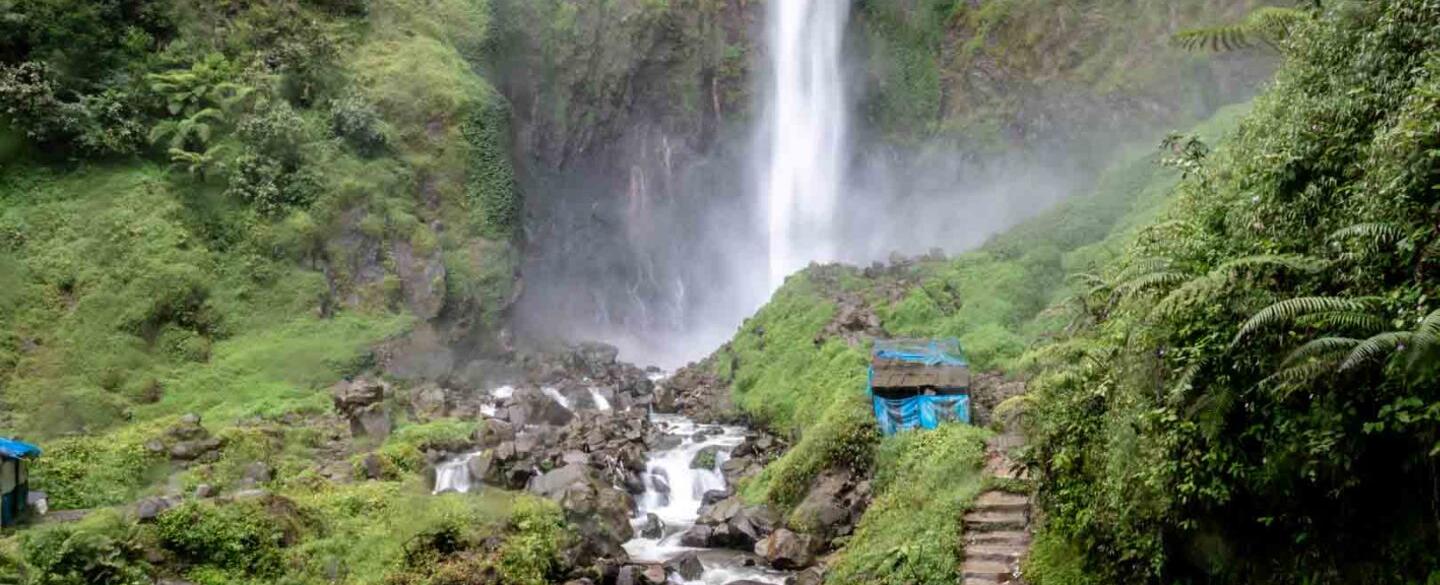 Top Things to Do in Sumatra Indonesia - From Volcanoes to Wildlife