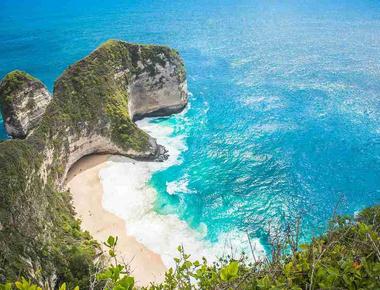 Can You Stay on Nusa Penida? Best Accommodations &amp; Tips